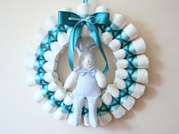 Rolled Diaper Wreath Instructions - Decorated with Bunny
