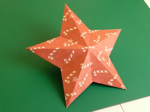 Making Christmas Decorations  Easy 3D Stars, Baubles, and More