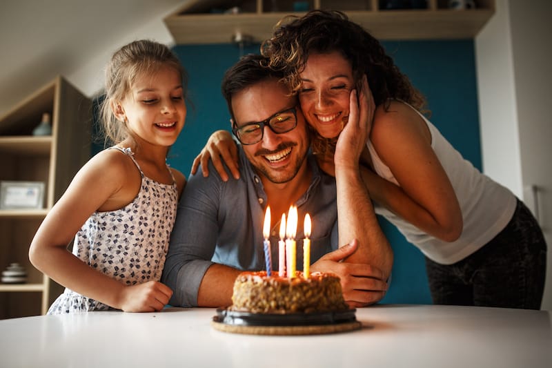birthday wishes for husband family with cake