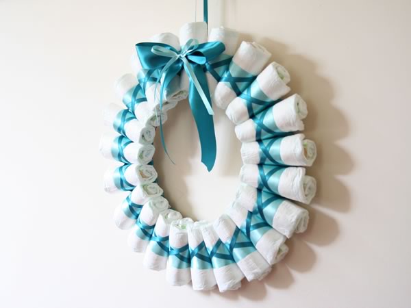 rolled diaper wreath finished side view