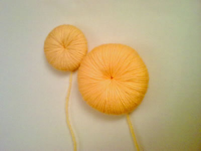 easter craft ideas - pom pom chick step 1