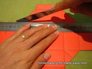 free heart gift box template assembly step 1