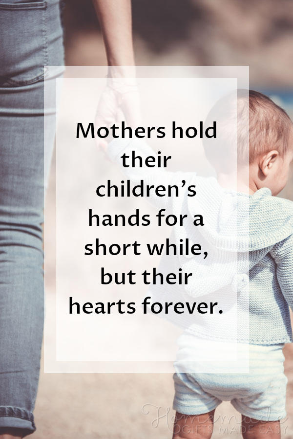 happy mothers day images hold hands hearts 600x900