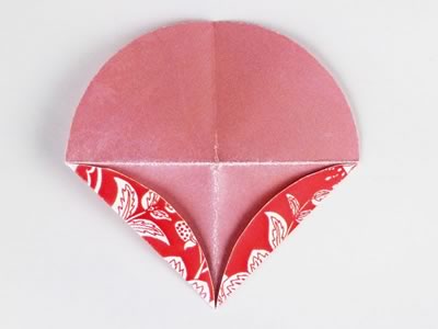 Homemade card ideas - dahlia origami flower step 5