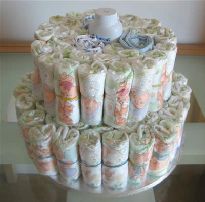 how to make diaper cakes - middle layer