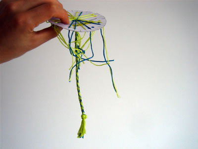 how to make friendship bracelets braiding step 5