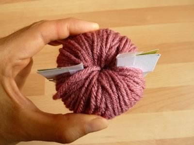 how to make pom poms step 4