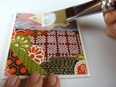 how to make tile coasters brush on mod podge