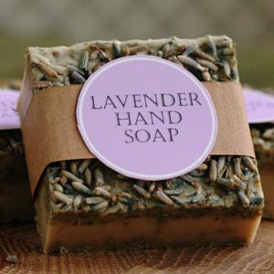20 Homemade Mothers Day Gifts You Can Make for Your Mom