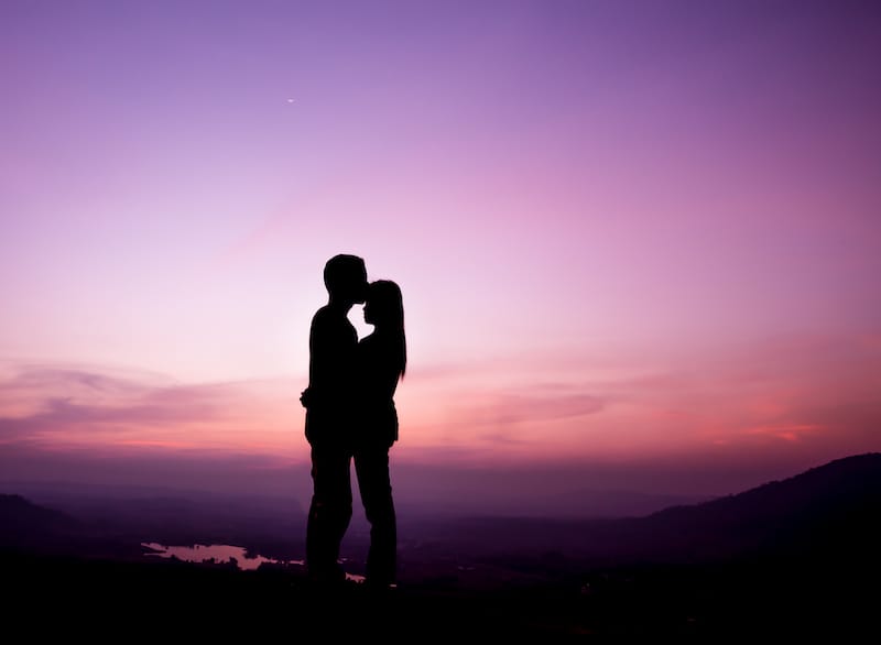 80 Cute and Romantic Love Poems For Her