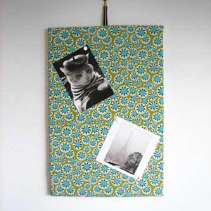 make a bulletin board