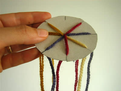 make a friendship bracelet step 3b