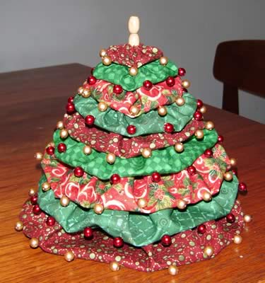make a miniature christmas tree finished
