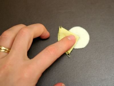 make fabric flowers