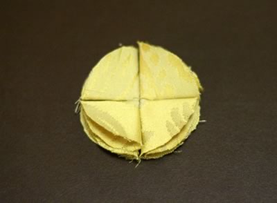 make fabric flowers