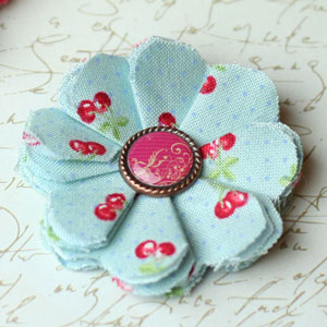 make fabric flowers flat thumb