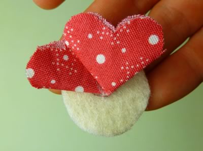 make fabric flowers flat step 5