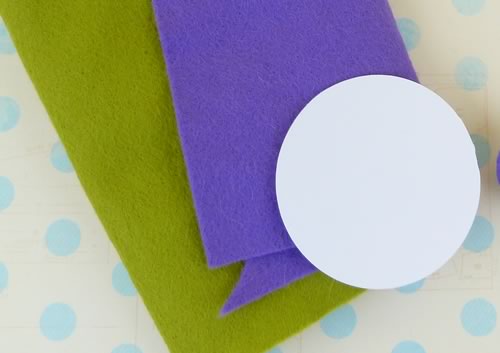 making felt flowers materials