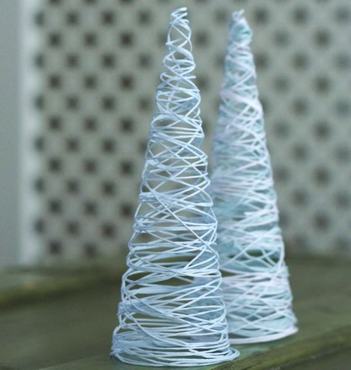 Make Miniature Christmas Tree Ornaments from String