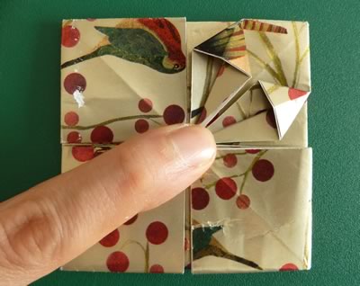 origami christmas ornaments step 10d