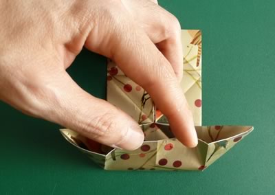 origami christmas ornaments step 6b
