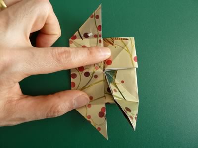 origami christmas ornaments step 8c