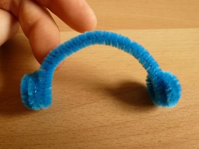 pom pom snowman christmas crafts pipe cleaner ear warmers
