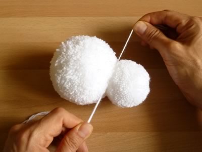 pom pom snowman christmas crafts step 2b