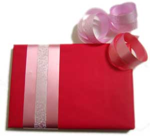 unique gift wrapping ideas ribbon weaving