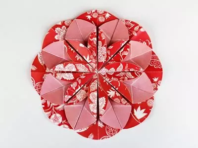 Homemade card ideas - dahlia origami flower step 7e