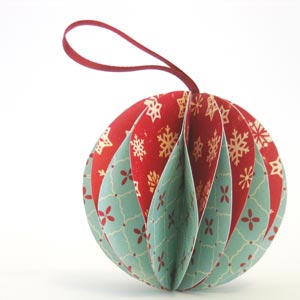 simple paper baubles