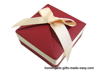 make your own gift box